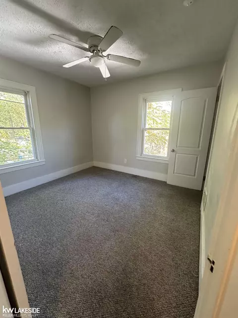 3591835920 John R, Wayne, MI 48184 photo 20