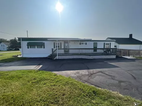 2190 Erie, Erie, MI 48133