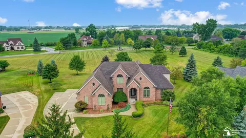 981 Tottenham, Monroe, MI 48161
