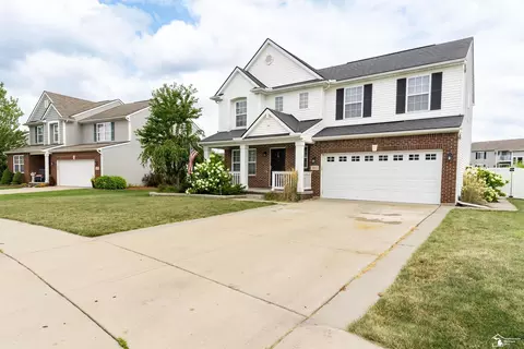 2012 Danville Dr, Monroe, MI 48162 photo 6