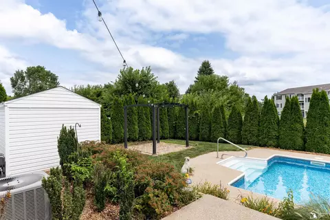 2012 Danville Dr, Monroe, MI 48162 photo 19