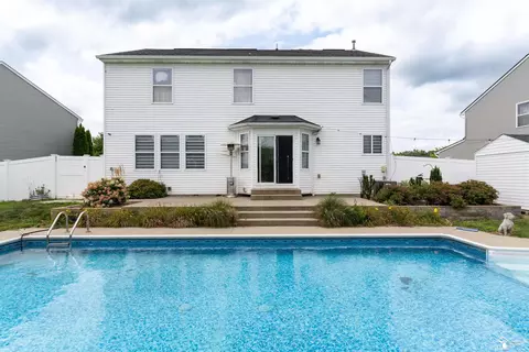 2012 Danville Dr, Monroe, MI 48162 photo 13