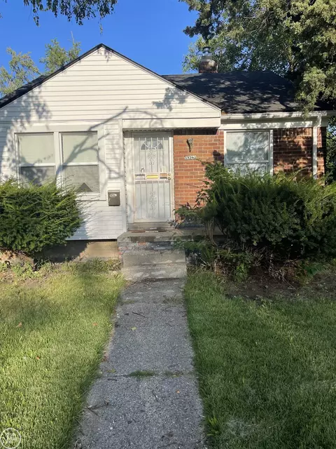 18312 Archdale, Detroit, MI 48235