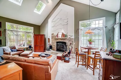 Living - 6785 Lockmill, Temperance, MI 48182 photo 1 of 6
