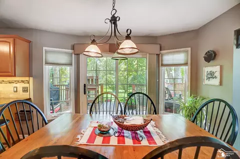 Dining - 6785 Lockmill, Temperance, MI 48182 photo 1 of 2