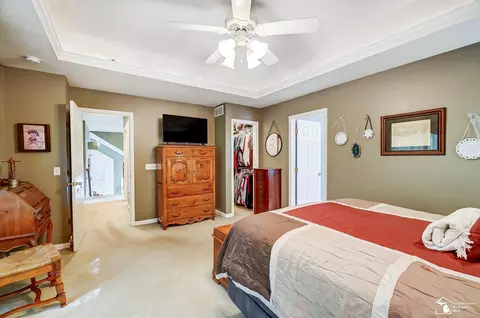 Bedroom - 6785 Lockmill, Temperance, MI 48182 photo 3 of 7