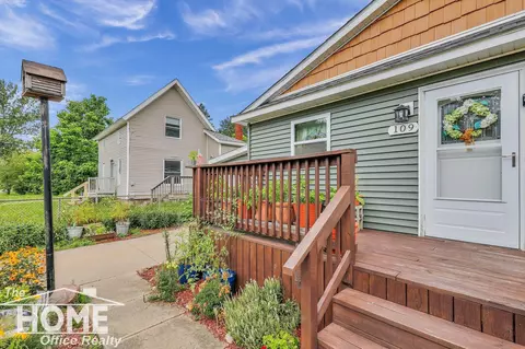 109 E Perry, Durand, MI 48429 photo 10