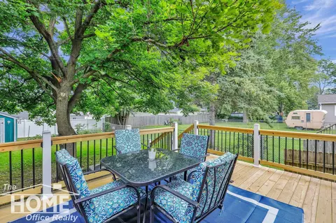 109 E Perry, Durand, MI 48429 photo 5