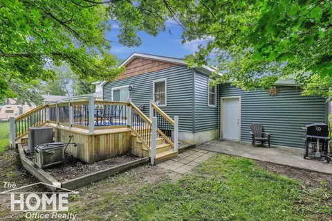 109 E Perry, Durand, MI 48429 photo 9