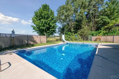 Exterior - 422 Norbert, Hemlock, MI 48626 photo 9 of 14