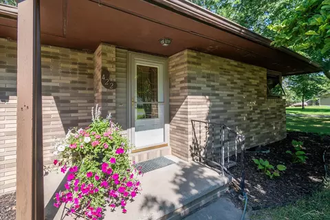 Exterior - 422 Norbert, Hemlock, MI 48626 photo 5 of 14