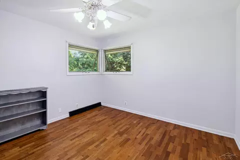 Bedroom - 422 Norbert, Hemlock, MI 48626 photo 3 of 5