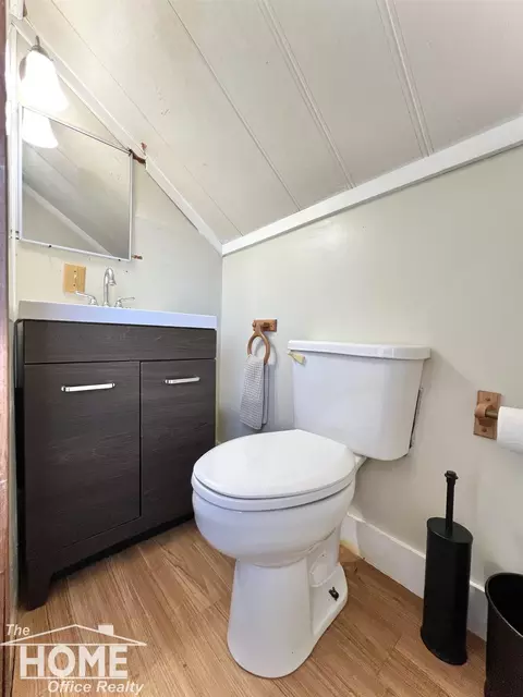 1820 Alpha St, Lansing, MI 48910 photo 34