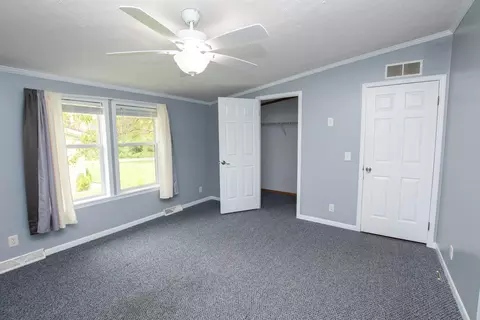 Bedroom - 5211 Ostlund, Hope, MI 48628 photo 4 of 6