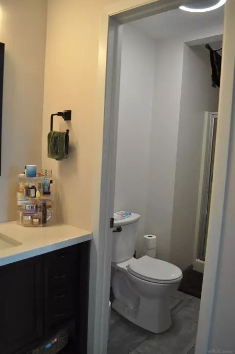 Bath - 47476 Concord, Macomb, MI 48044 photo 2 of 2
