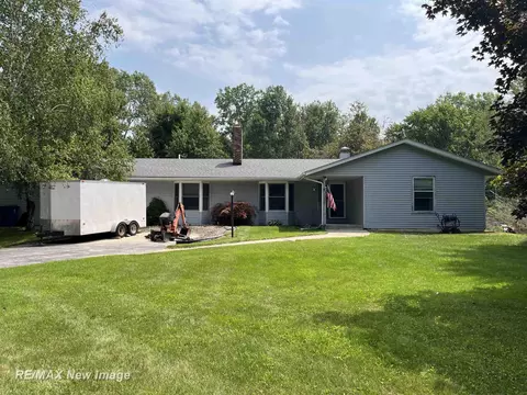 4076 N Waldo, Midland, MI 48642