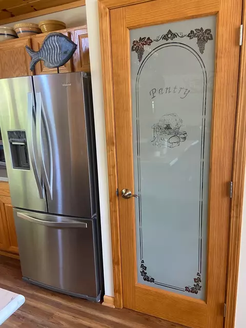 Kitchen - 4680 Clendening, Gladwin, MI 48624 photo 3 of 4