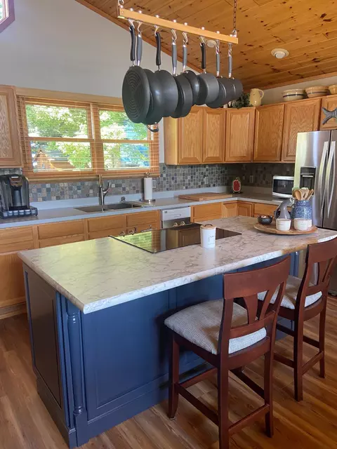 Kitchen - 4680 Clendening, Gladwin, MI 48624 photo 2 of 4