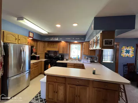 Kitchen - 814 Parker, Crystal, MI 48818 photo 4 of 4