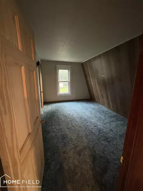 Bedroom - 814 Parker, Crystal, MI 48818 photo 2 of 5