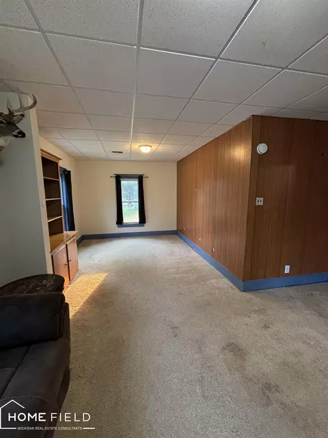 Living - 814 Parker, Crystal, MI 48818 photo 2 of 2