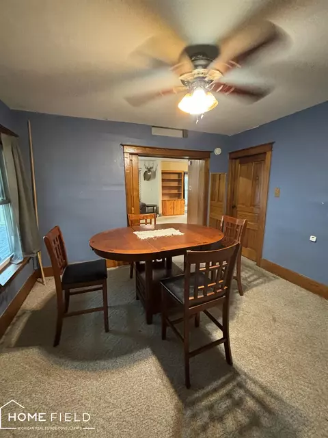 Dining - 814 Parker, Crystal, MI 48818 photo 1 of 2