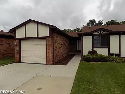 26353 Albert J UNIT 33;  9, Warren, MI 48091