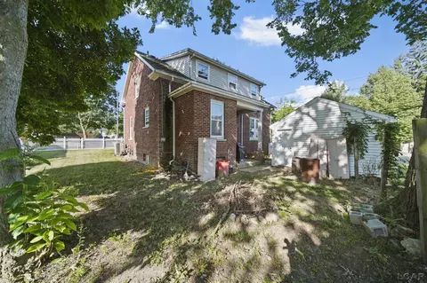 403 E Front, Adrian, MI 49221 photo 32