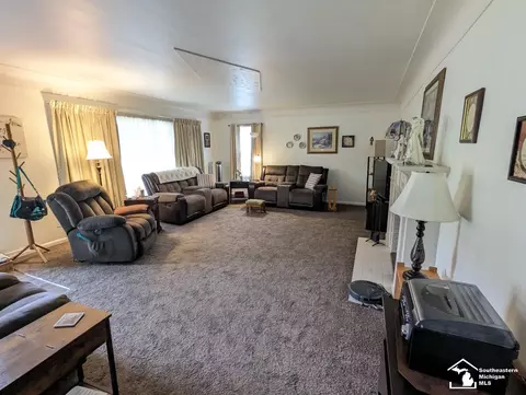 111 Borgess, Monroe, MI 48162 photo 4