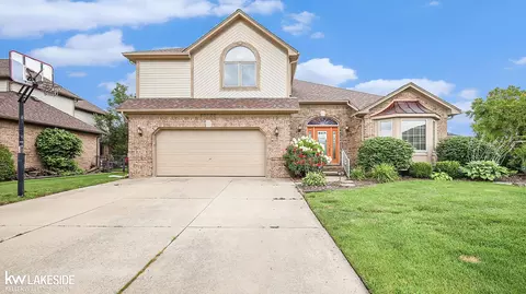 46300 White Cap, Macomb, MI 48044
