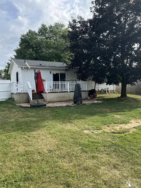 1205 Sunset, Tecumseh, MI 49286 photo 4