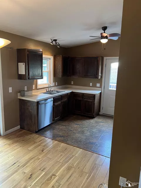 1205 Sunset, Tecumseh, MI 49286 photo 13