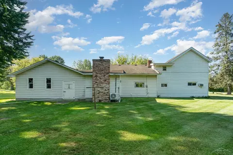 Exterior - 11075 E Burt Rd, Birch Run, MI 48415 photo 1 of 3