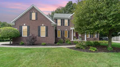 12820 Whisper Rdg, Freeland, MI 48623