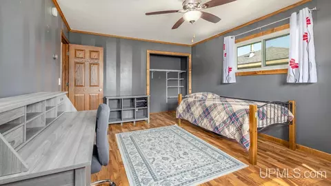 409 S 30th, Escanaba, MI 49829 photo 20