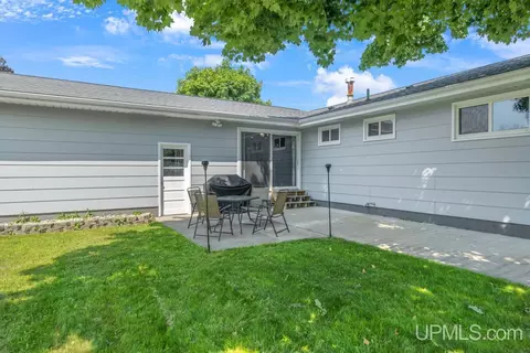 409 S 30th, Escanaba, MI 49829 photo 31