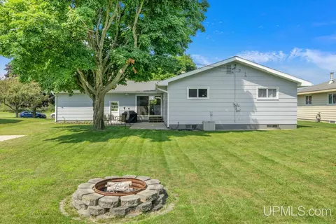 409 S 30th, Escanaba, MI 49829 photo 30