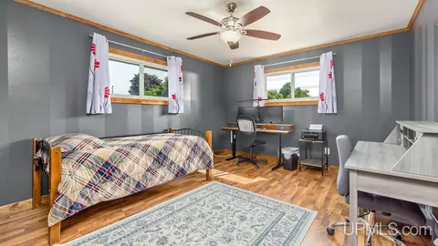 409 S 30th, Escanaba, MI 49829 photo 19
