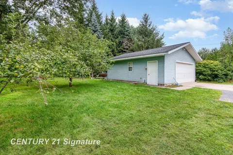 4477 E Michigan, Au Gres, MI 48703 photo 9