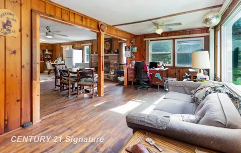 4477 E Michigan, Au Gres, MI 48703 photo 4