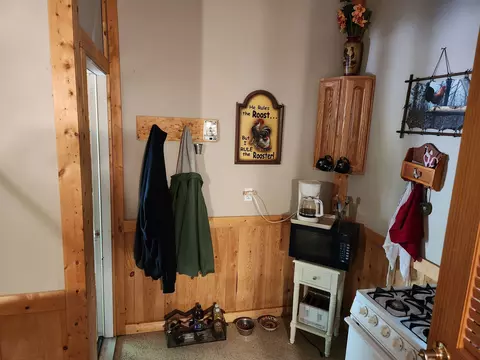 Kitchen - 1775 Long, Beaverton, MI 48612 photo 3 of 3