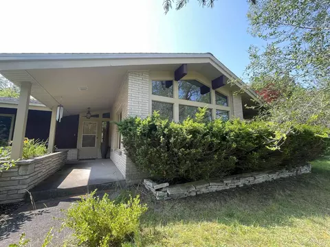 701 Seventh, Houghton, MI 49931
