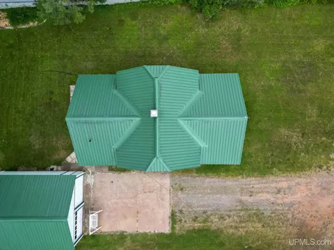 1186 Co Rd 496 SE, Ishpeming, MI 49849 photo 38
