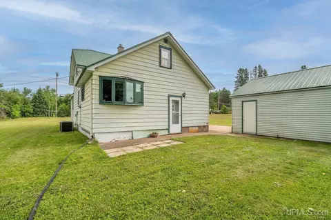 1186 Co Rd 496 SE, Ishpeming, MI 49849 photo 4