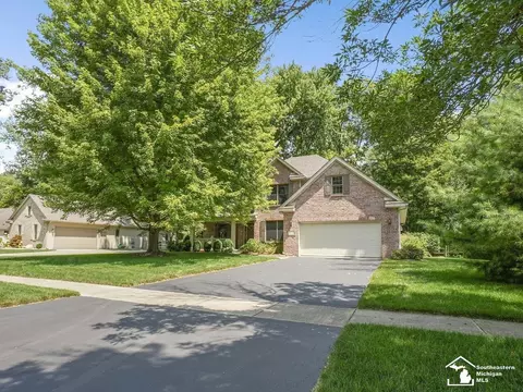 8138 Black Oak, Lambertville, MI 48144