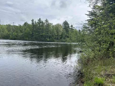 tbd Camel Clearing, Florence T-wi, WI 54121