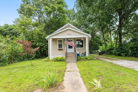 3015 Sturges, Port Huron, MI 48060