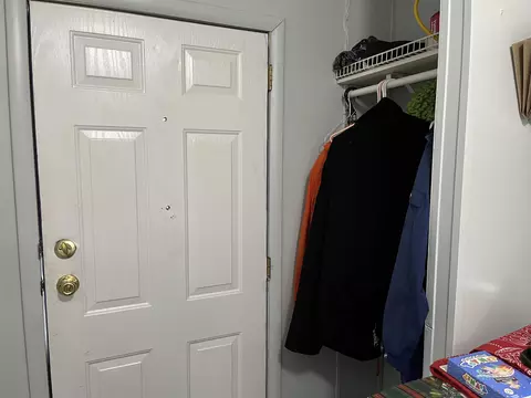 Entry Way - 5437 Darby, Gladwin, MI 48624 photo 1 of 1
