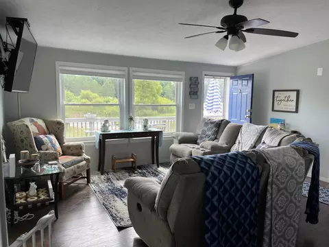 Living - 5437 Darby, Gladwin, MI 48624 photo 2 of 3