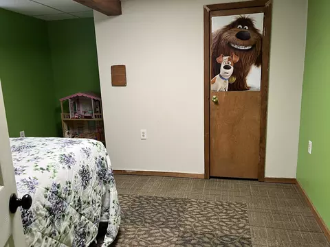 Bedroom - 5437 Darby, Gladwin, MI 48624 photo 12 of 14